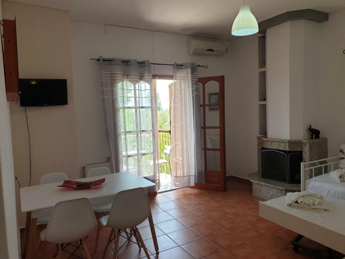 Apartament Iliachtides Kala Nera Zewnętrze zdjęcie